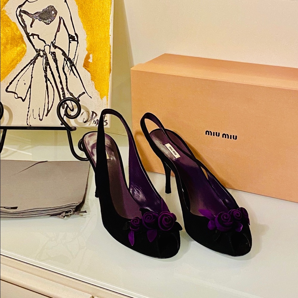 💔SOLD!!!💔Miu Miu “Comoscio Flower” Suede Peep-Toe Heels